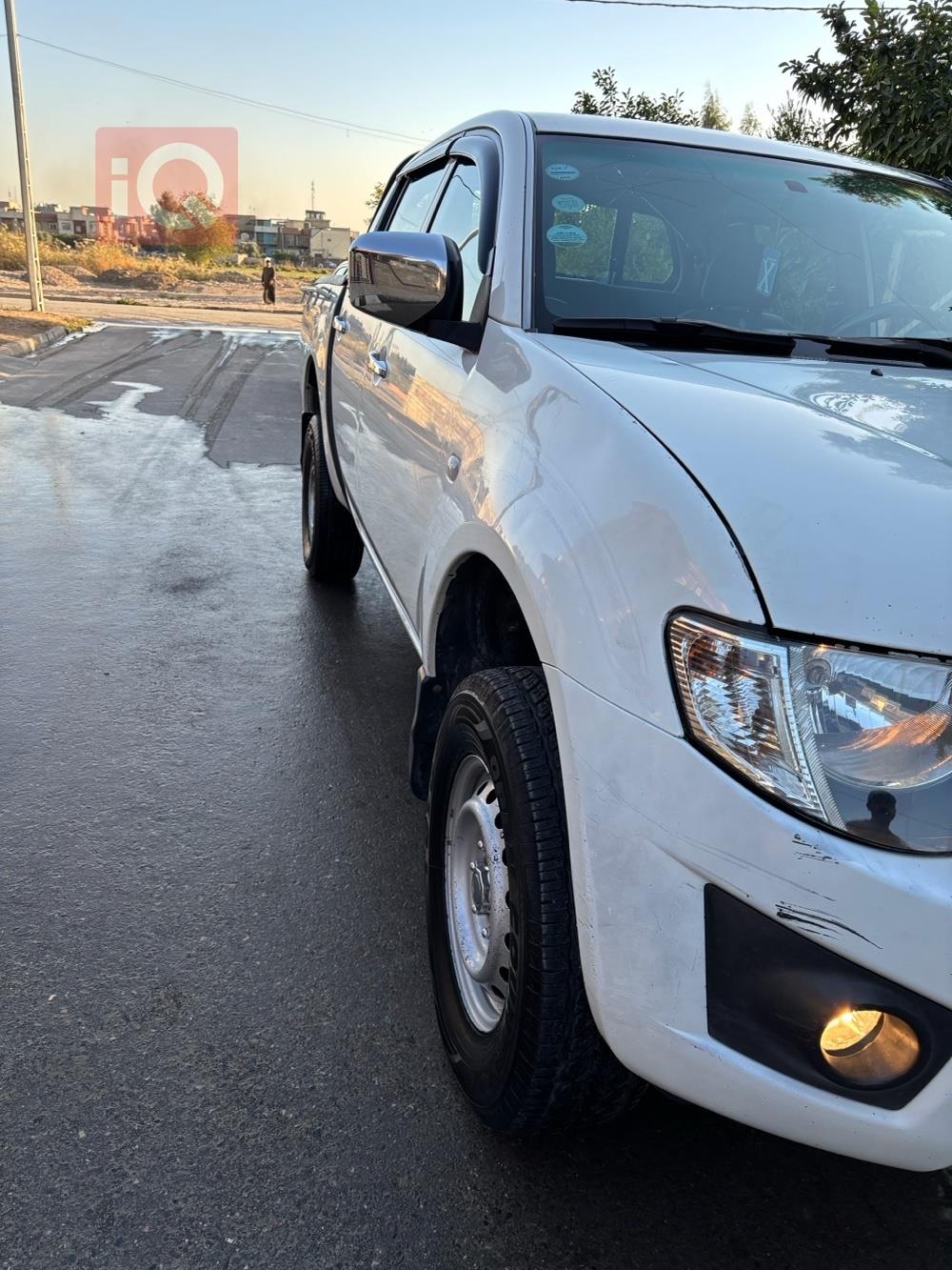 ميتسوبيشي L200